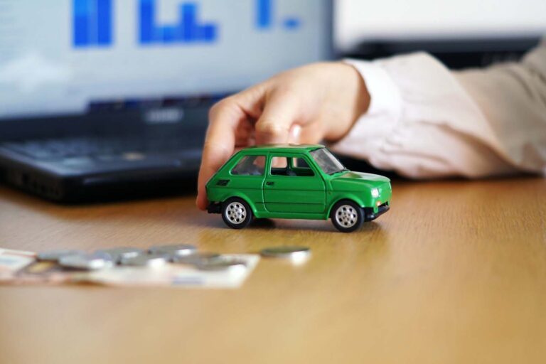 The Best Discounts You Might Be Missing on Your Auto Insurance Policy